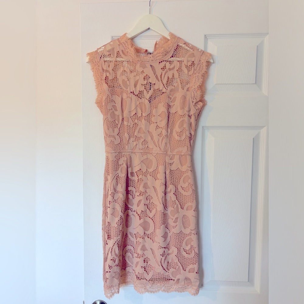 SANS SOUCI NUDE LACE PENCIL DRESS SIZE SMALL